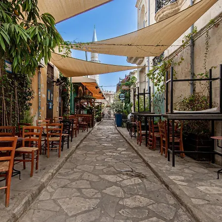 Stunning Balcony Views From This Vacation Home On Top Of The World All Yours * Limassol